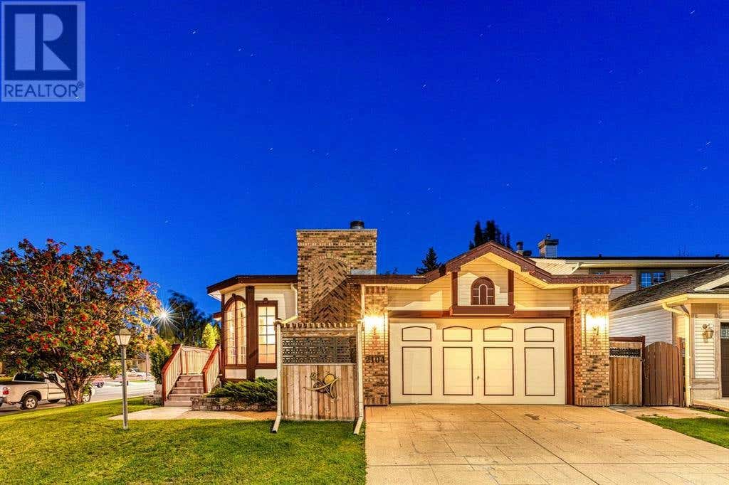 2104 Douglasbank Crescent SE, Calgary, AB T2Z2C3 House For Sale RE