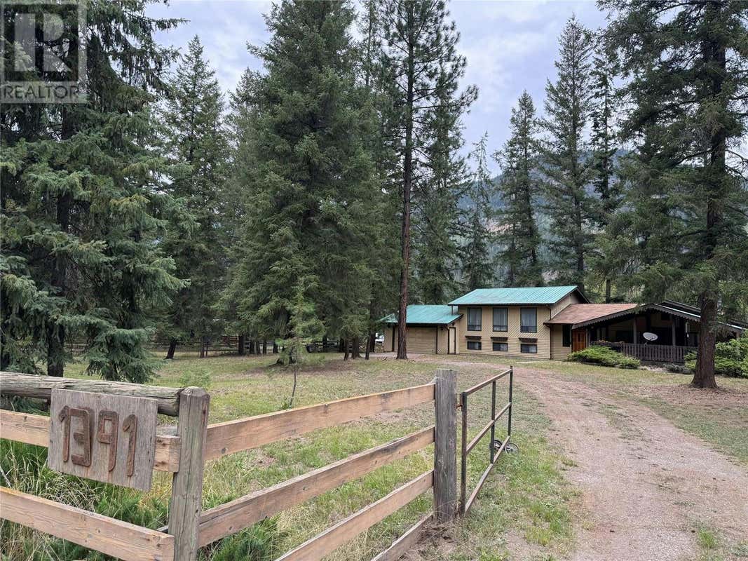 1391 Highway 6, Cherryville, BC V0E1G1 House For Sale RE/MAX 10324005