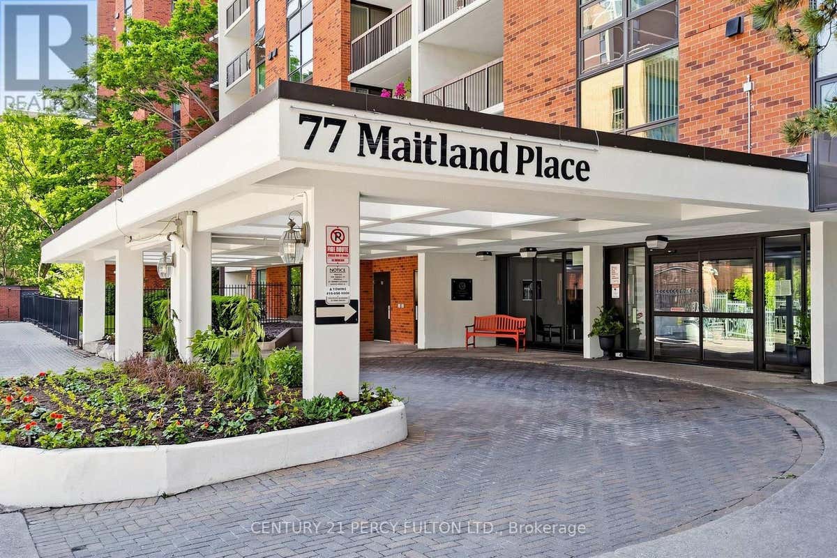 224 - 77 MAITLAND PLACE