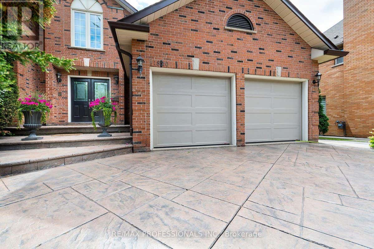1820 SHADY CREEK COURT