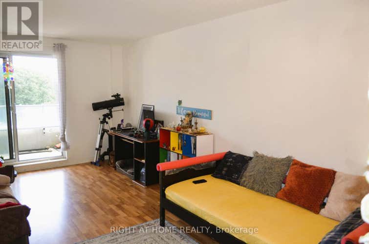 408 - 60 TOWN CENTRE COURT