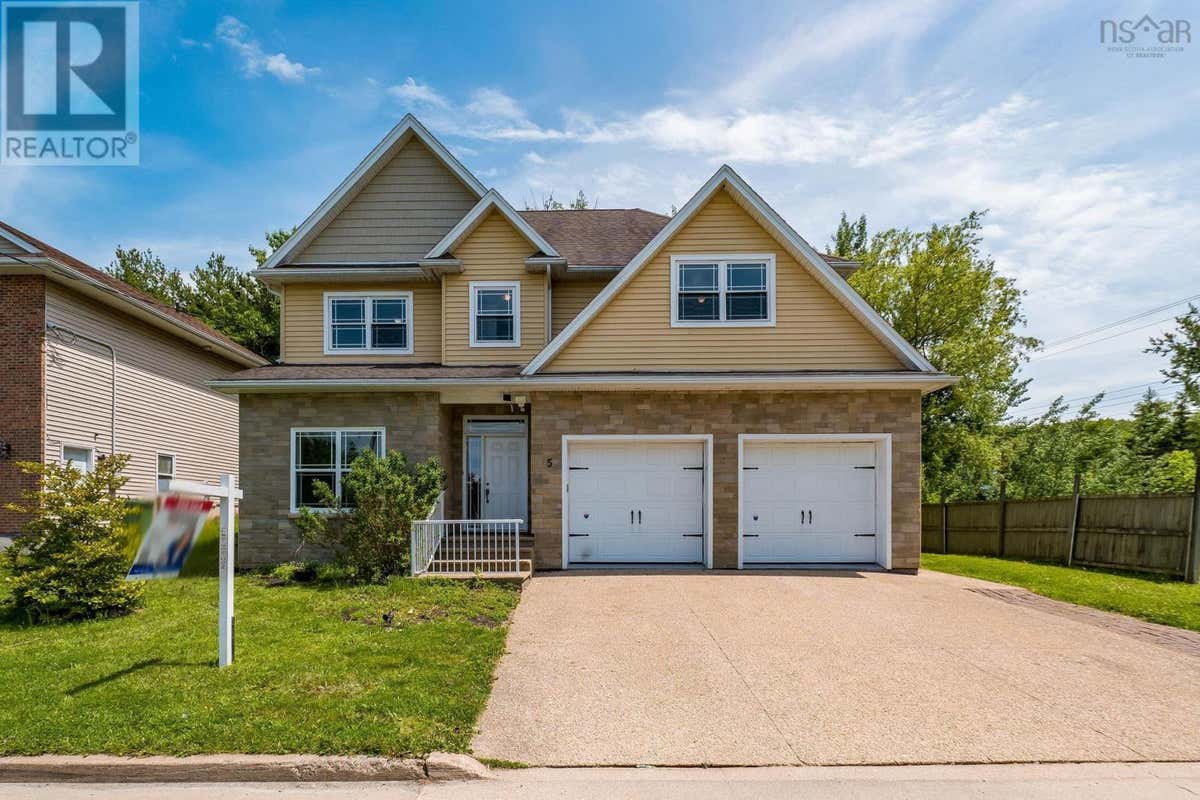 5 BRENTWOOD DRIVE