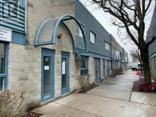 1010 POLYTEK St UNIT35  