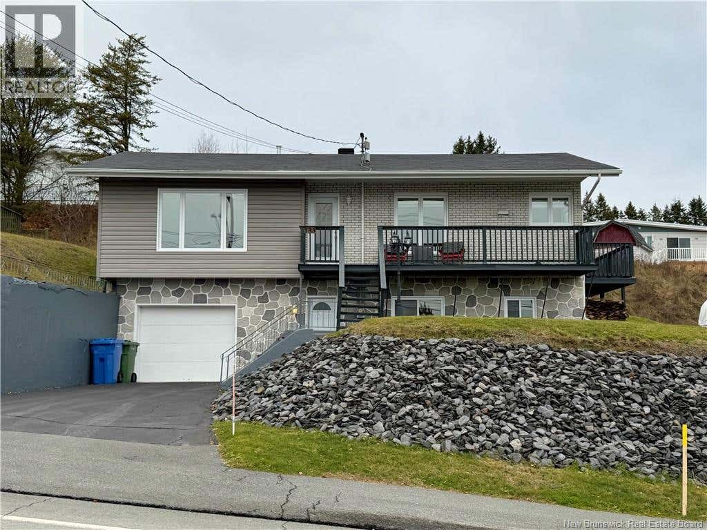 133 Bellevue St  