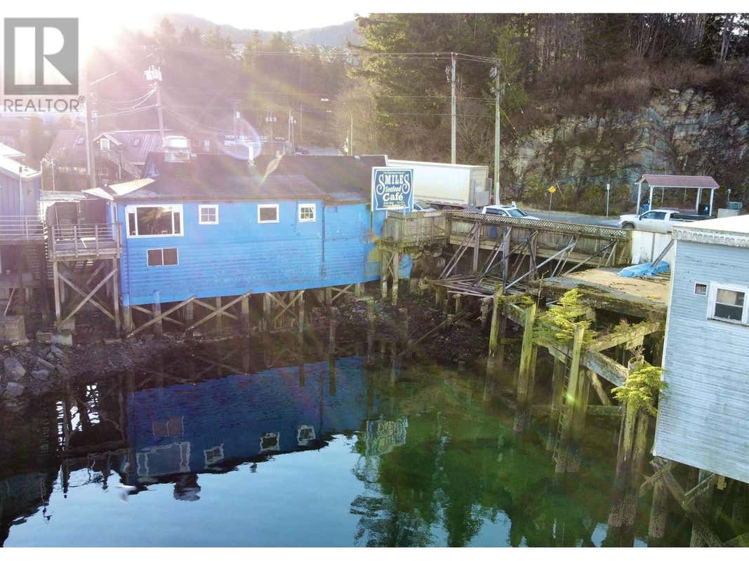 113 COW BAY ROAD