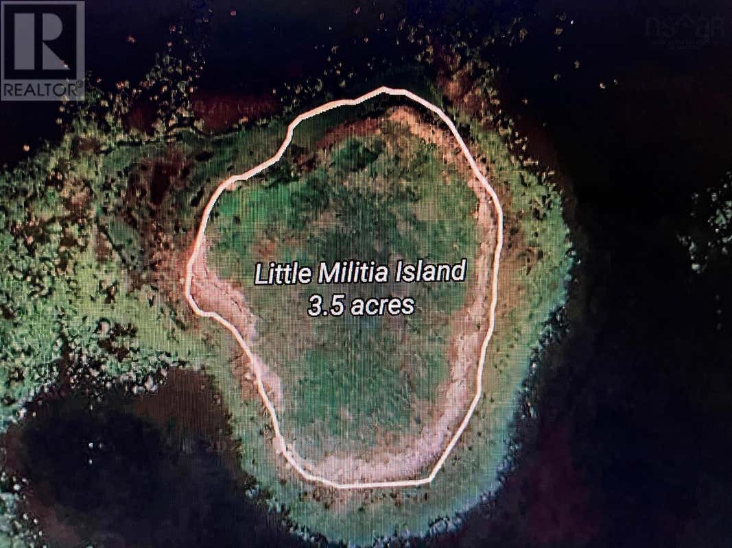 LOT LITTLE MILITIA ISLAND