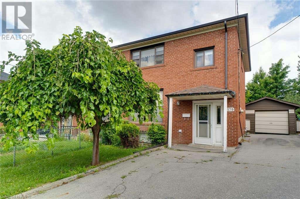 179 Habitant Dr  