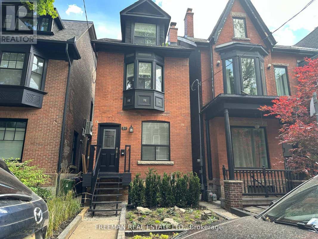 37 GRANT STREET