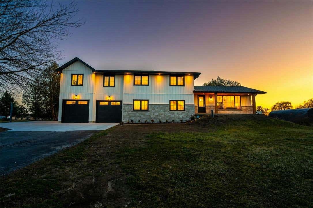 3111 Cemetery Road, Binbrook, ON L0R1C0 House For Sale RE/MAX H4206757