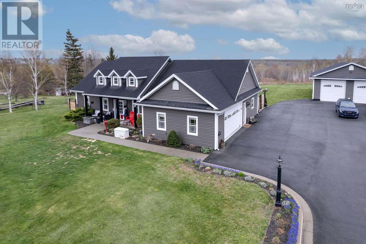 102 KANEVILLE ROAD