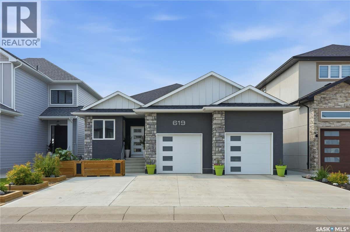 619 KENASCHUK CRESCENT