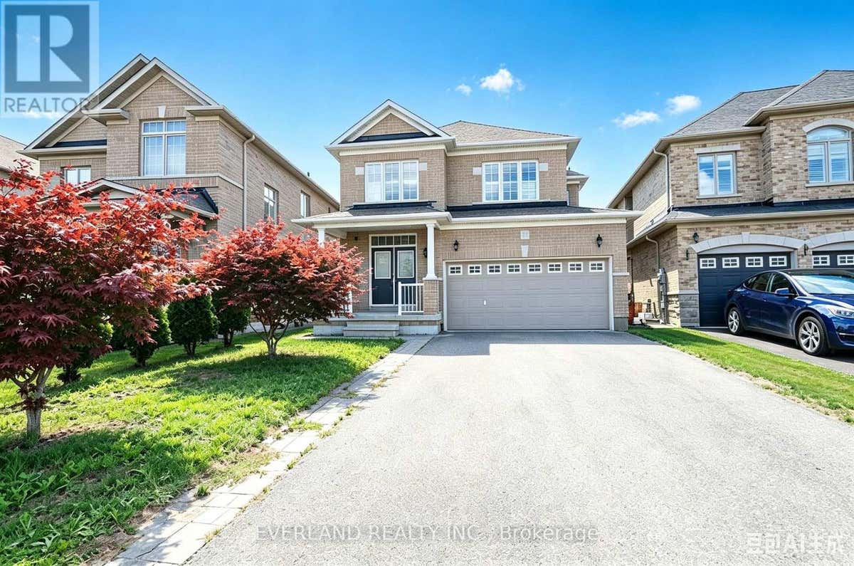51 LUCIDA COURT