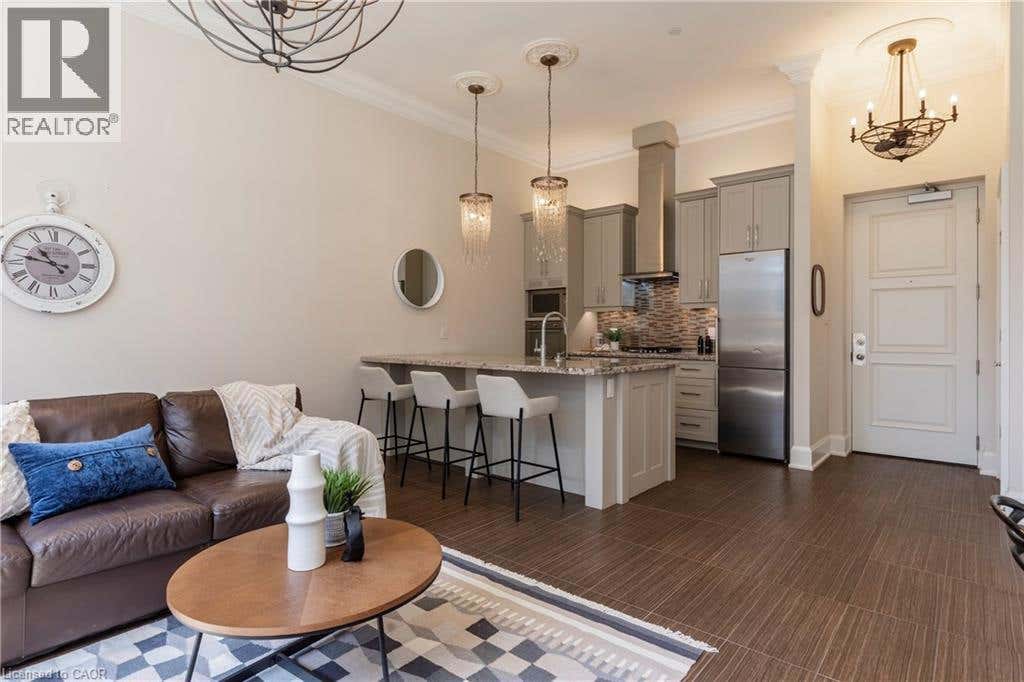 397 KING STREET W UNIT# 207