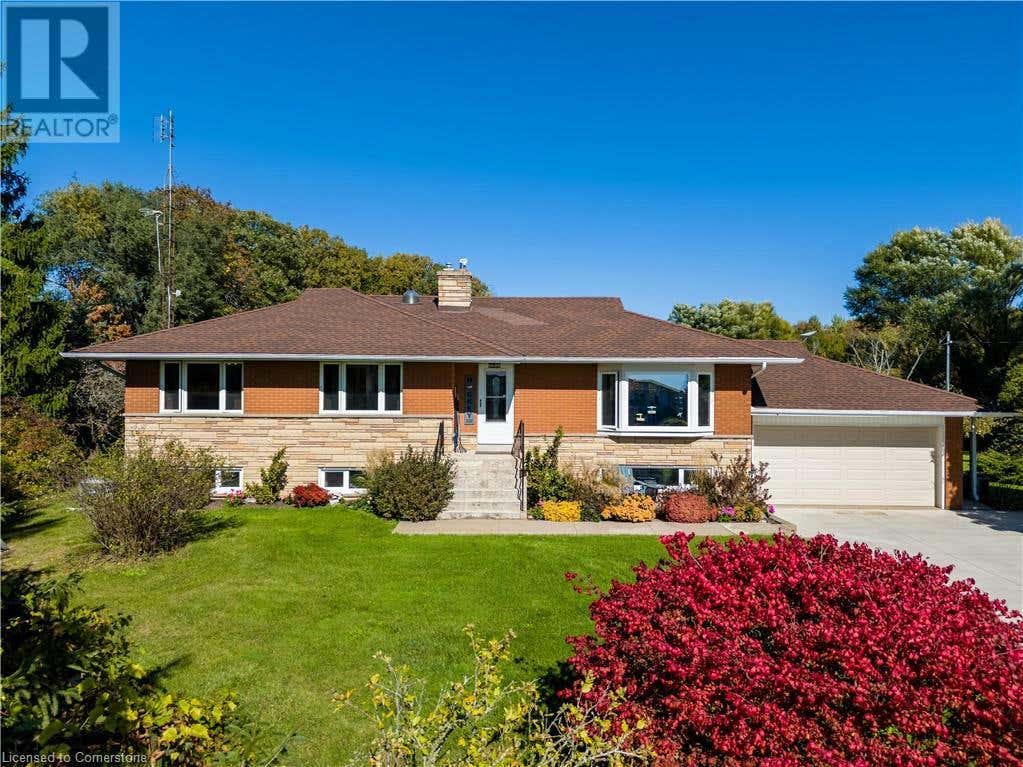 561 KEMP ROAD EAST Road, Grimsby, ON L3M0K1 House For Sale RE/MAX