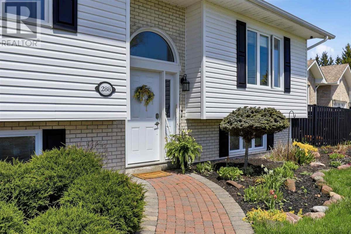 288 RIVER RD