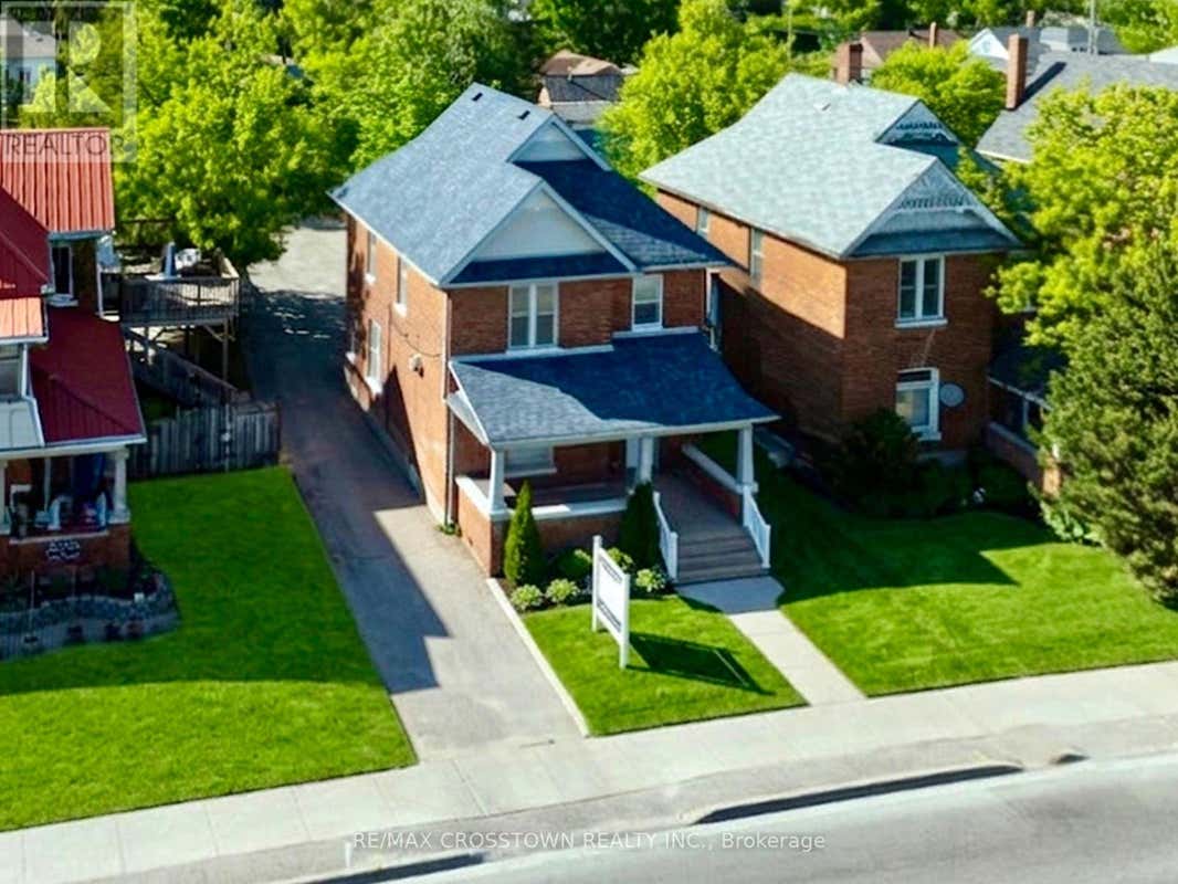 178 DUNLOP STREET W