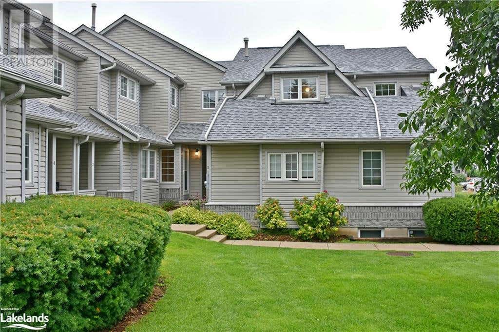 162 Settlers Way Unit 2