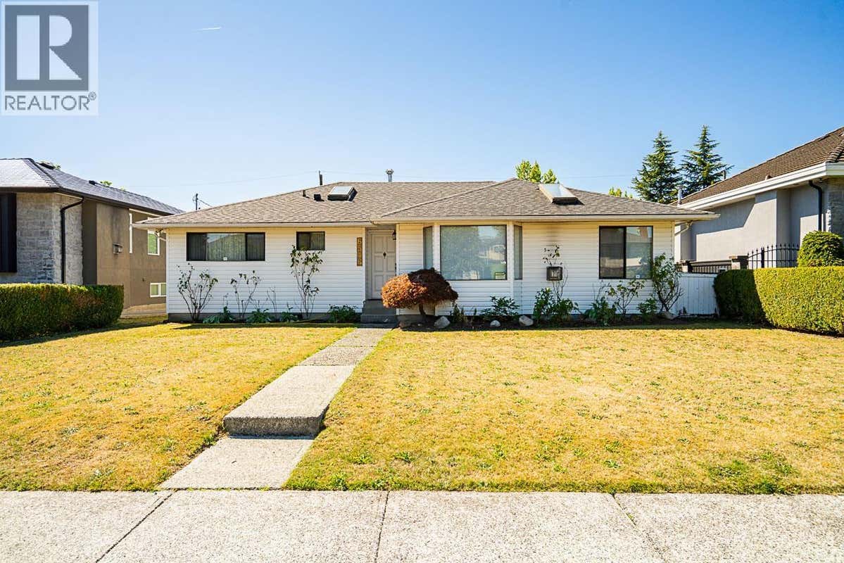 6546 DUNNEDIN STREET