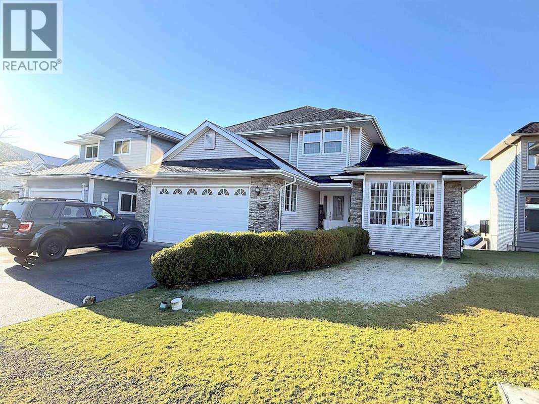 1041 EAGLE DRIVE
