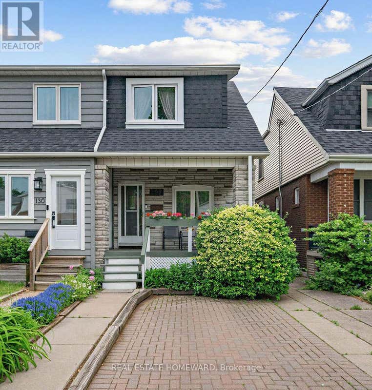 132 WOODMOUNT AVENUE