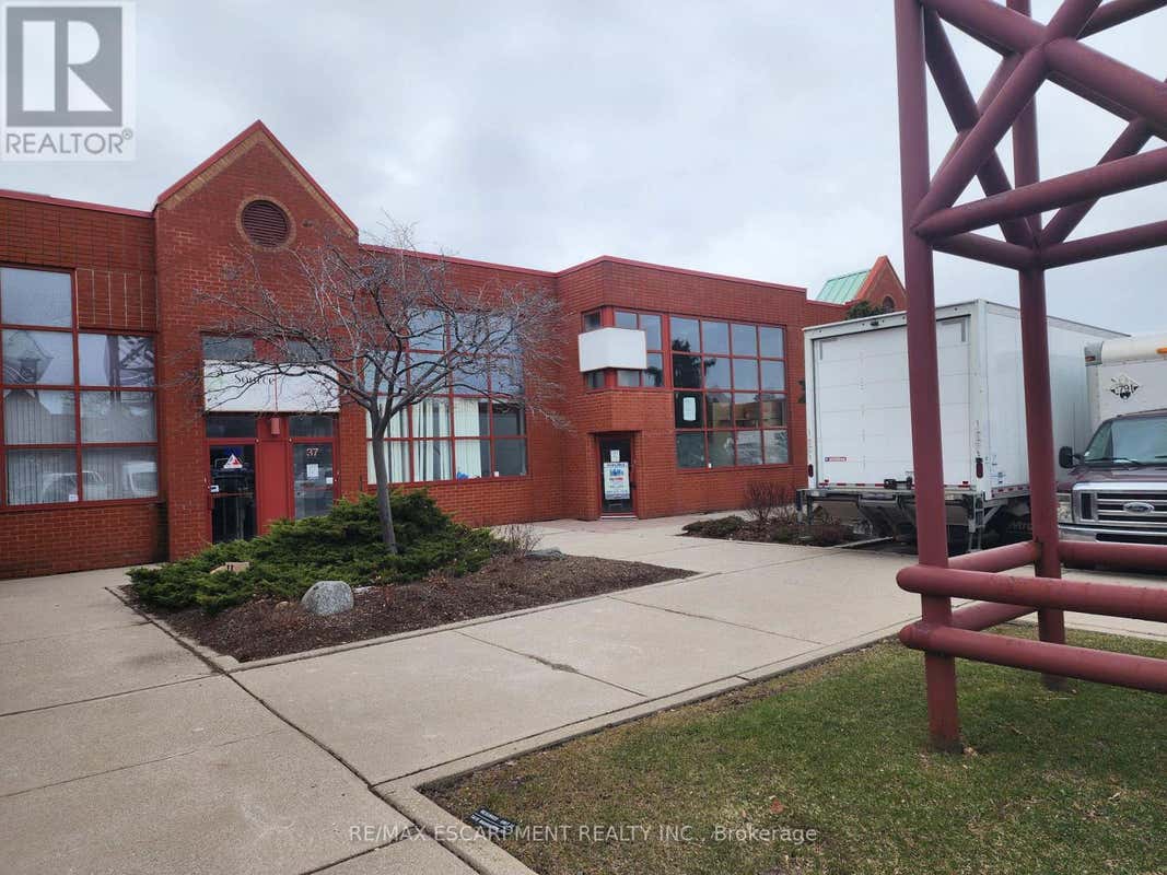37 - 5100 SOUTH SERVICE ROAD
