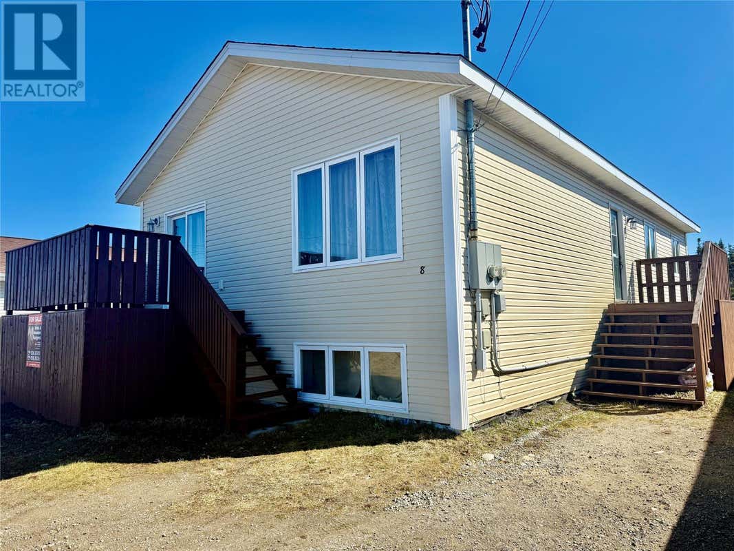 8 FORD CRESCENT
