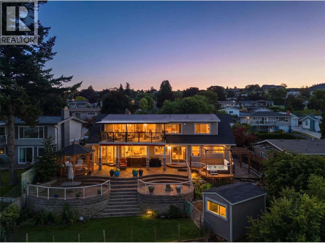 474 STRATHCONA TERRACE