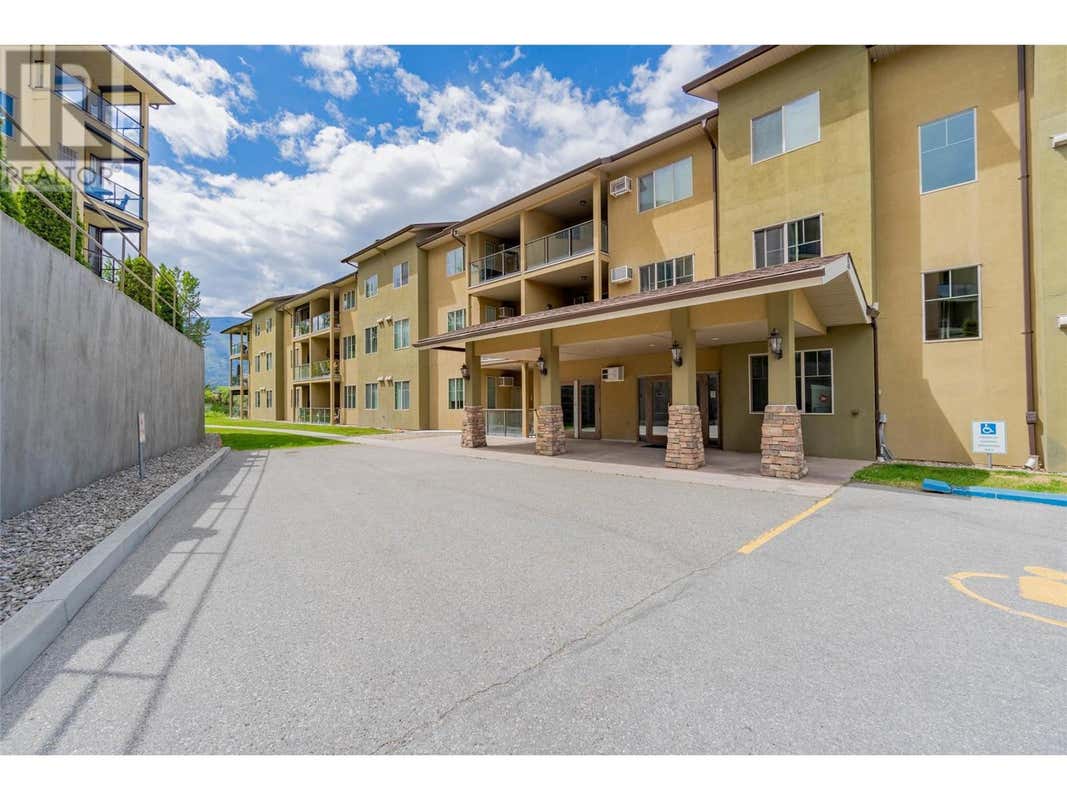 921 Spillway Road Unit 309A, Oliver, BC V0H1T8 Condo For Sale RE/MAX