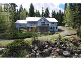 6523 HORSE LAKE ROAD