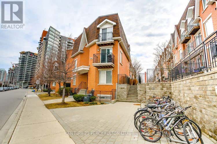 112 - 20 MACHELLS AVENUE N