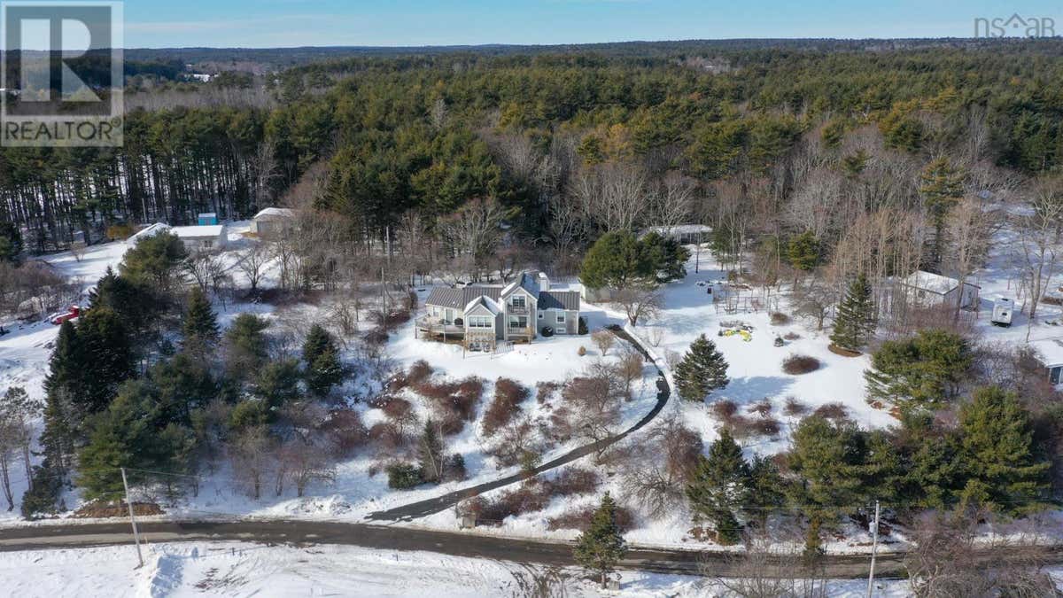 287 EAST SIDE MARTINS RIVER ROAD