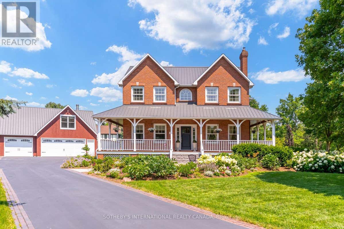 14 MUNDAY COURT