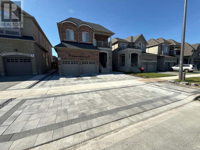 LOWER - 11 NORTHERN BREEZE CRESCENT