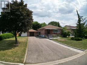 21 MALDAVER AVENUE