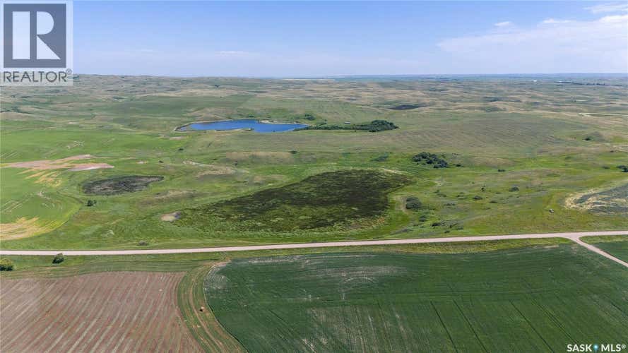 5 Quarters Mixed Use Land Near Moose Jaw (Tatum)