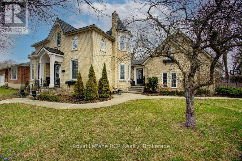 116 WALTON STREET