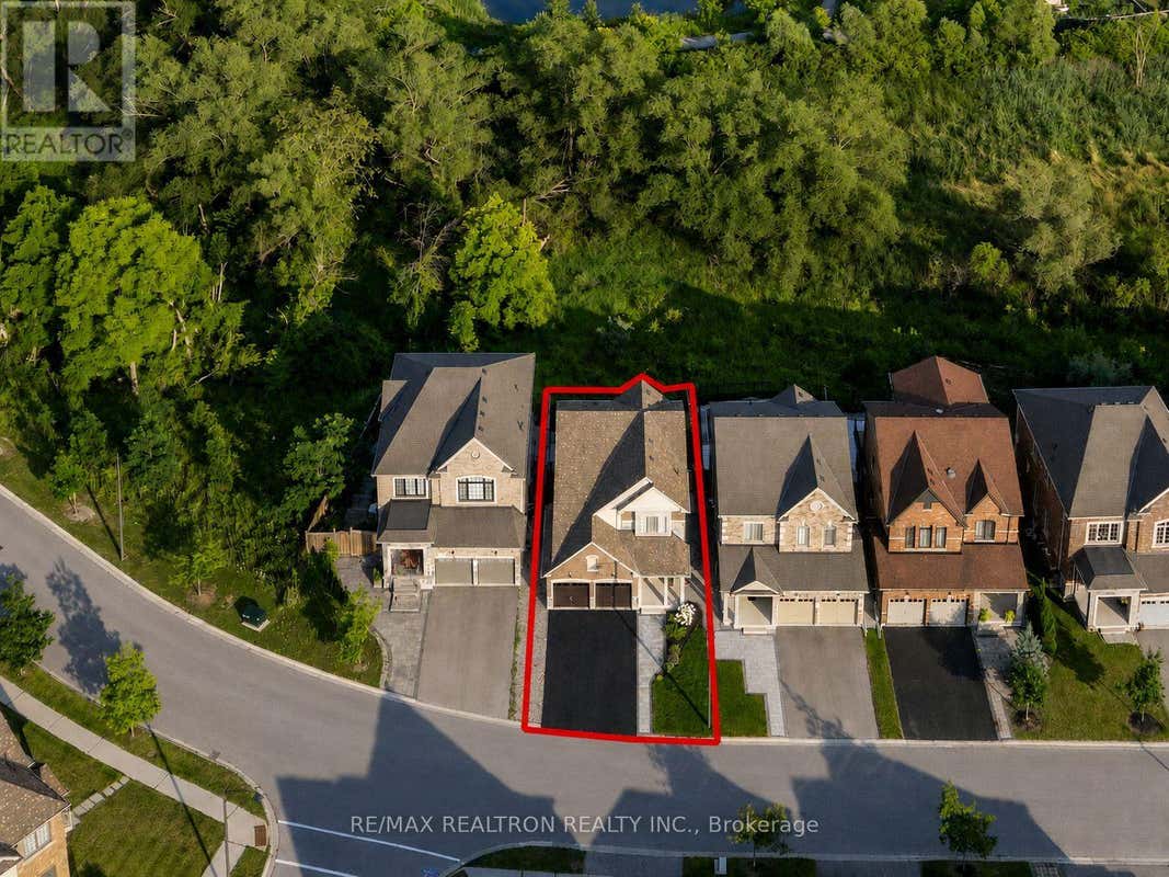 58 SHARONVIEW CRESCENT
