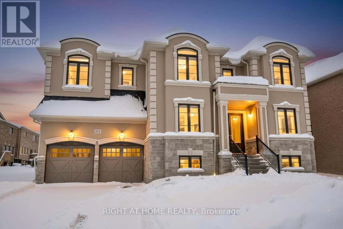 215 SUTHERLAND STREET S