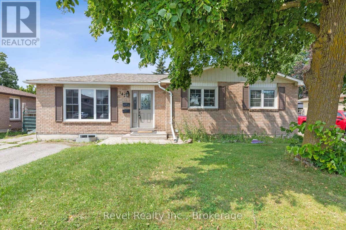 142 SANDERLING CRESCENT