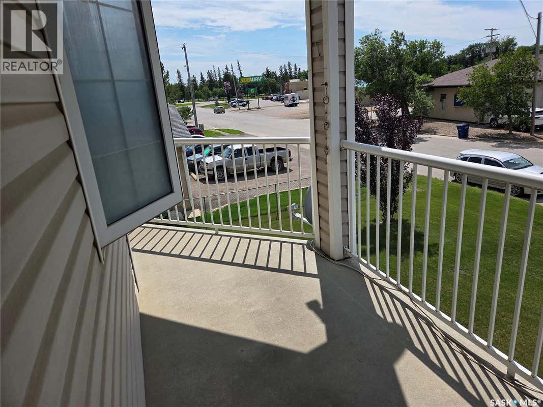 201 806 100A STREET