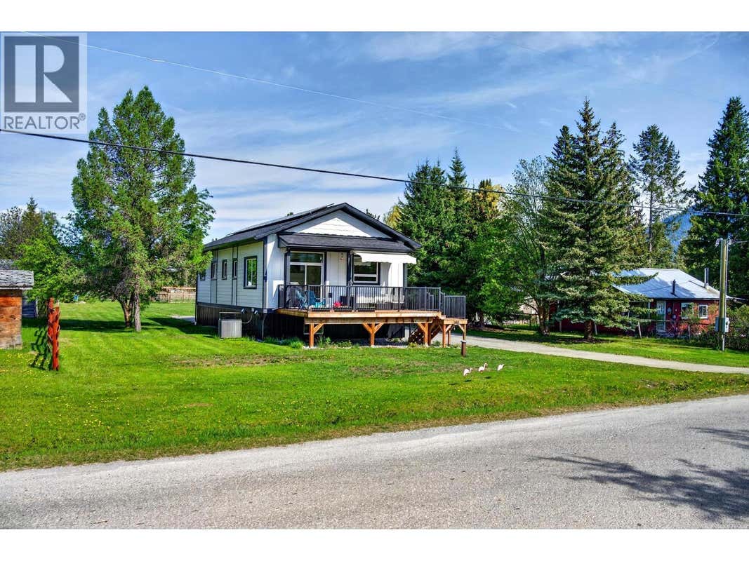 888 CANYON CREEK ROAD