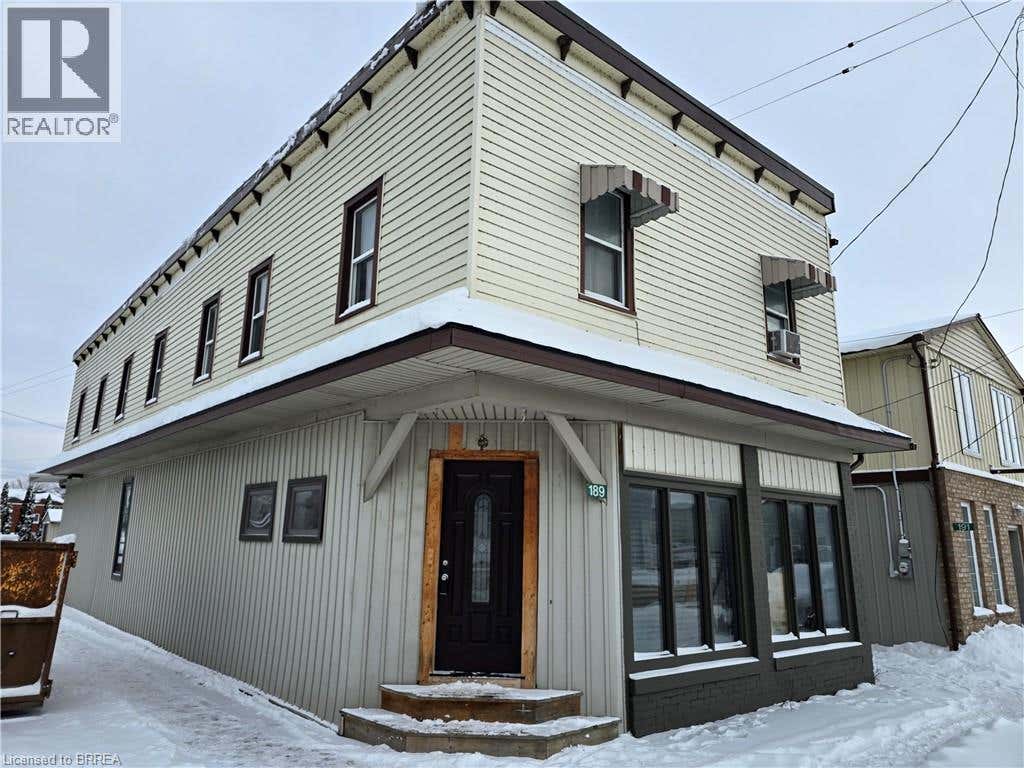 189 TOWNLINE STREET
