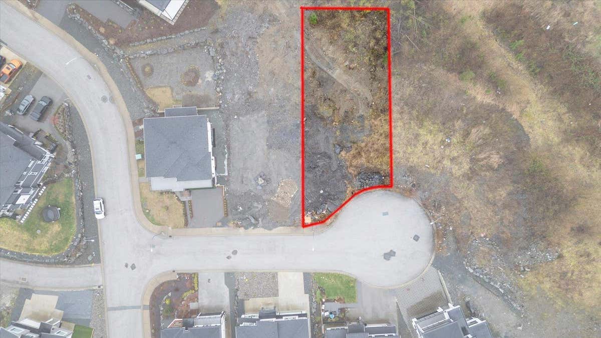 8170 BOUNTY PLACE, EASTERN HILLSIDES