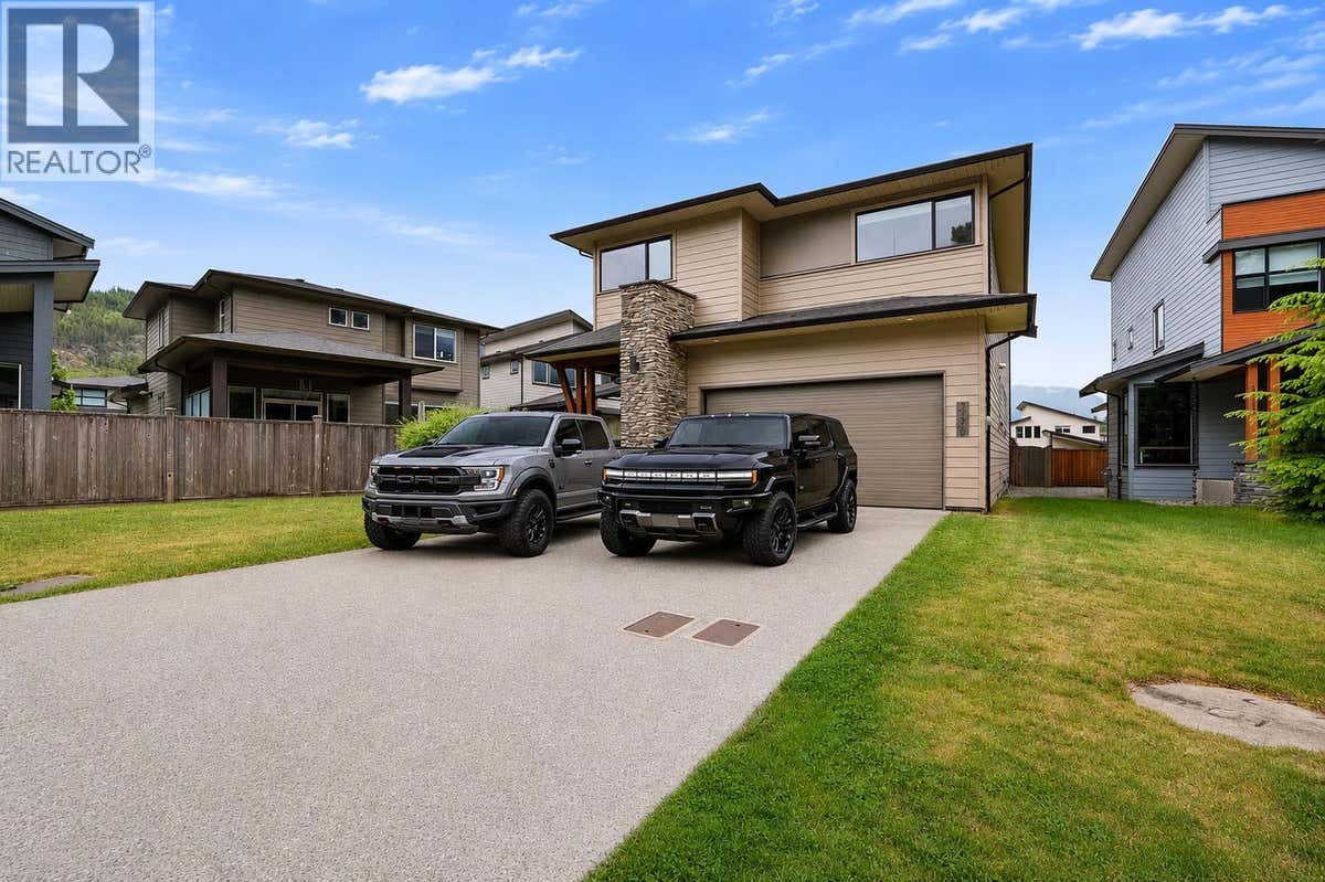 39340 FALCON CRESCENT