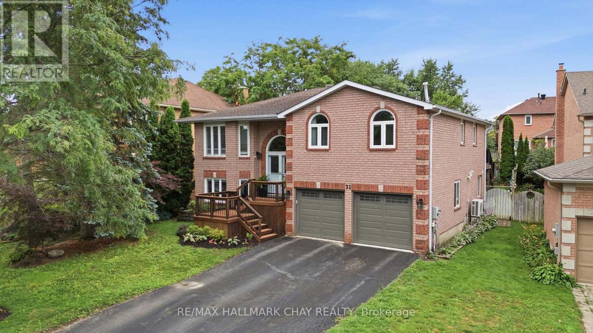 31 FALLING BROOK DRIVE