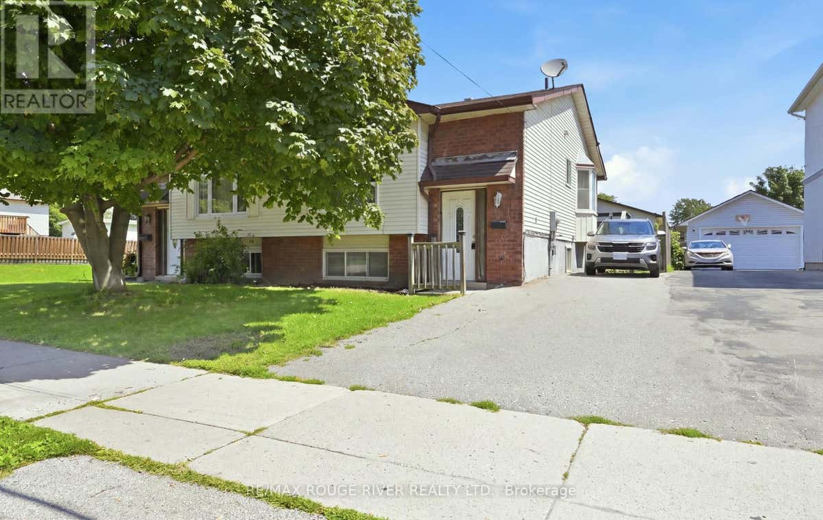 923 GLEN STREET