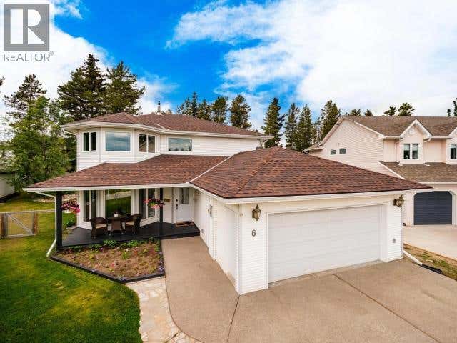 6 CARNELIAN COURT
