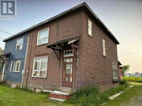 216 Manitoba ST