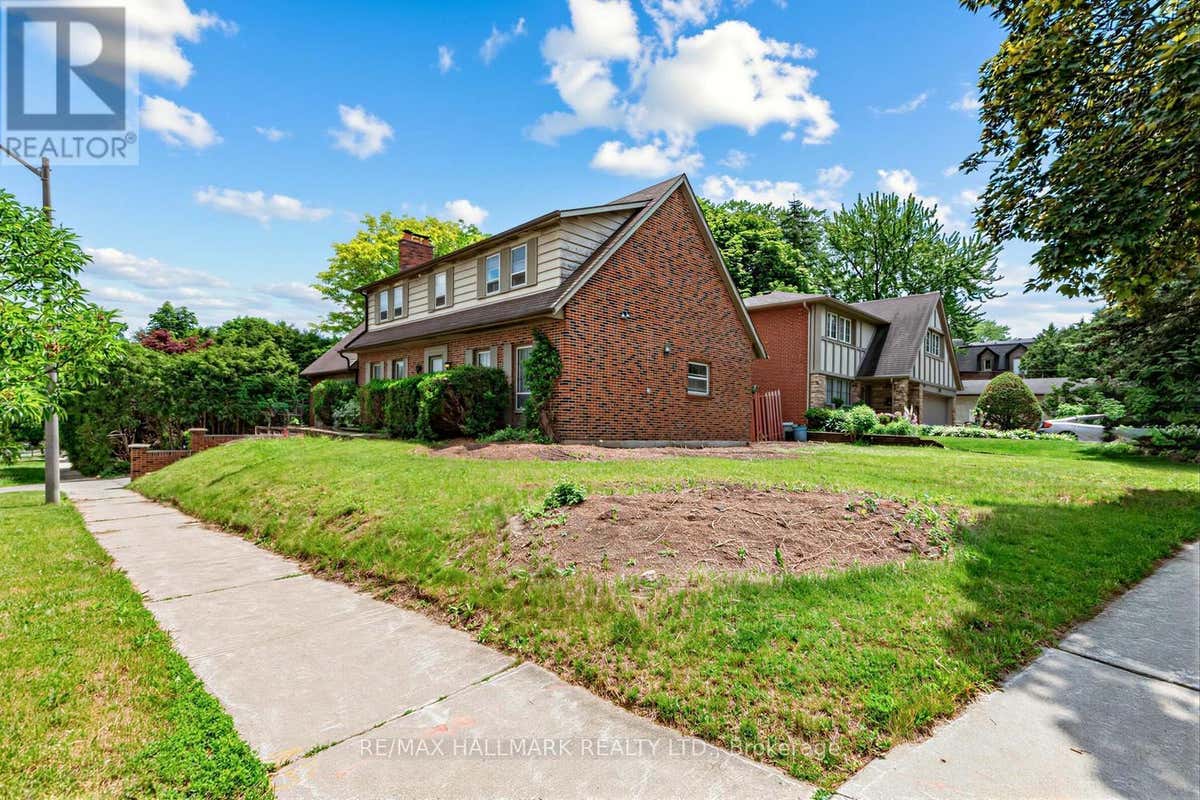 691 CONACHER DRIVE