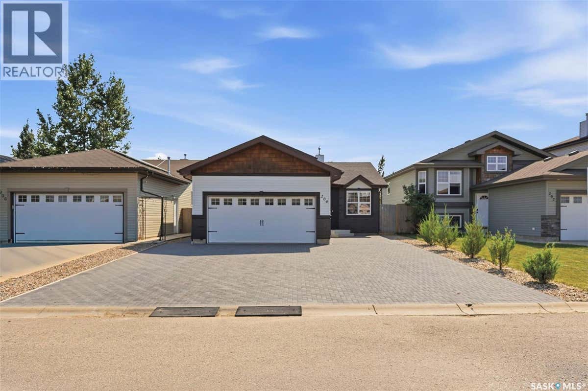 204 QUESSY DRIVE